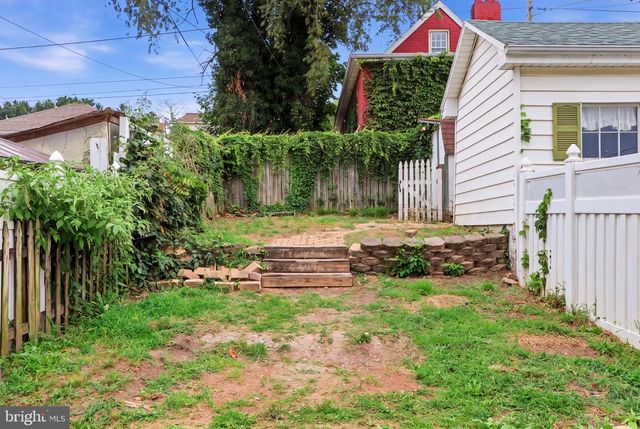 703 MARYLAND AVE, York, PA 17404