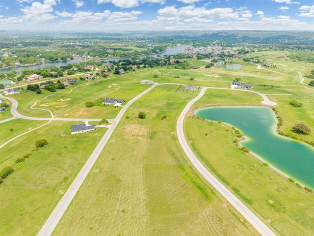 9048 Sandia LOOP, Kingsland, TX 78639