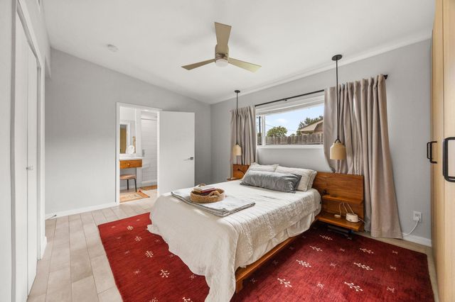 5142 W Bellfort Avenue, Houston, TX 77035
