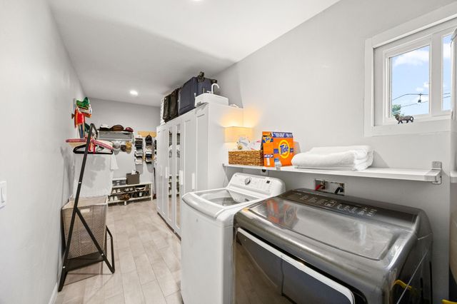 5142 W Bellfort Avenue, Houston, TX 77035