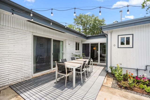 5142 W Bellfort Avenue, Houston, TX 77035