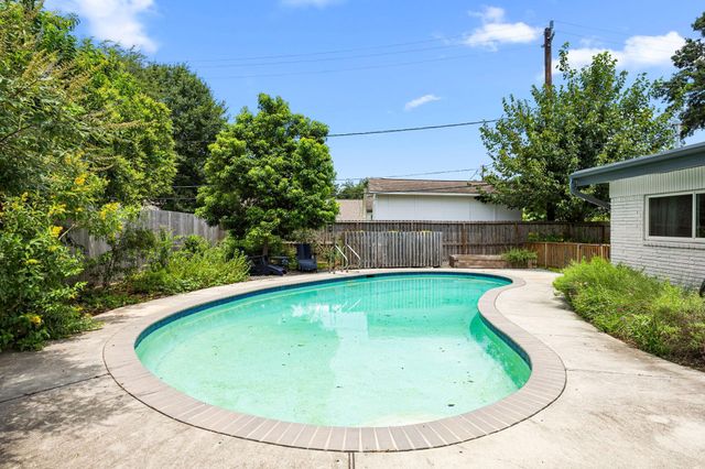 5142 W Bellfort Avenue, Houston, TX 77035