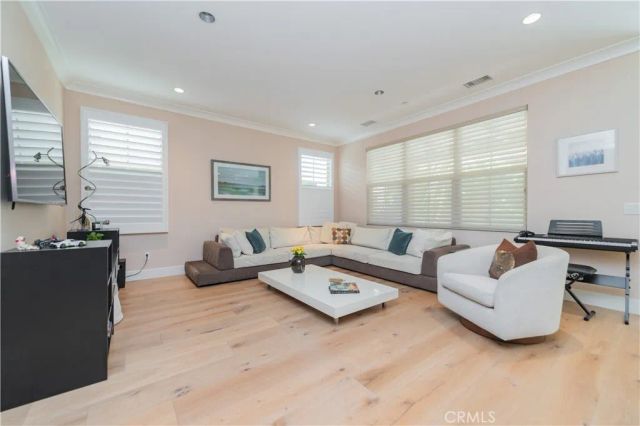224 Wyndover, Irvine, CA 92620