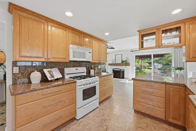 5809 Jeffries Ranch Road, Oceanside, CA 92057