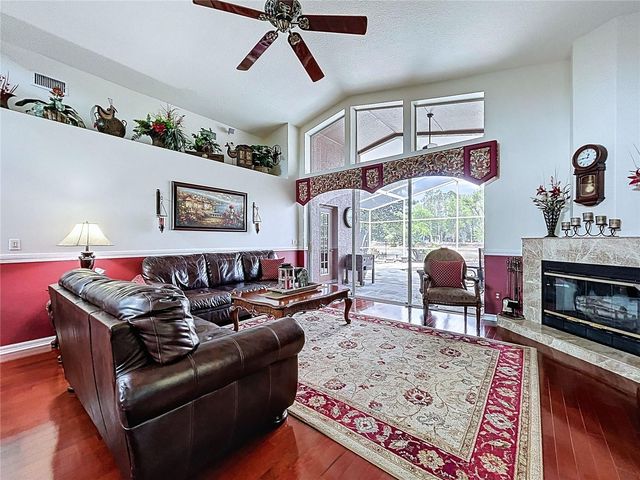 22707 LAURELDALE DRIVE, Lutz, FL 33549