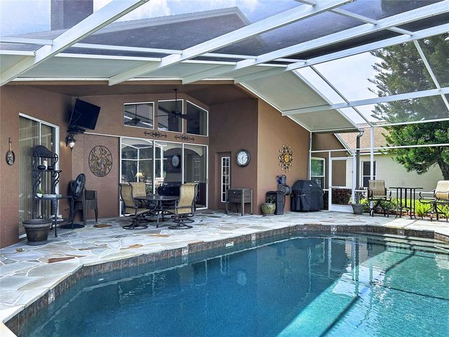 22707 LAURELDALE DRIVE, Lutz, FL 33549