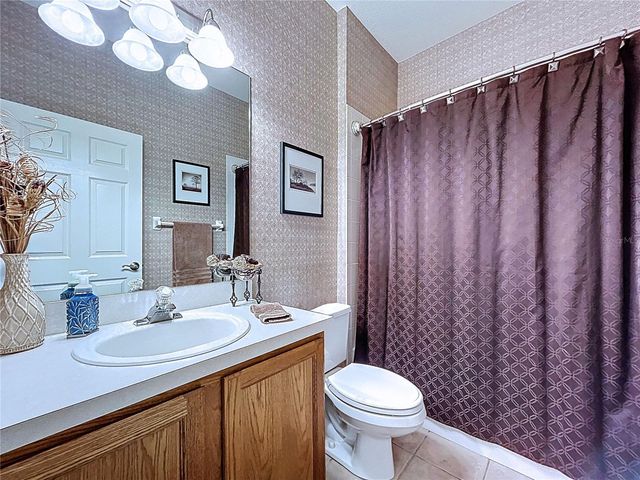 22707 LAURELDALE DRIVE, Lutz, FL 33549