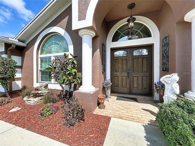 22707 LAURELDALE DRIVE, Lutz, FL 33549