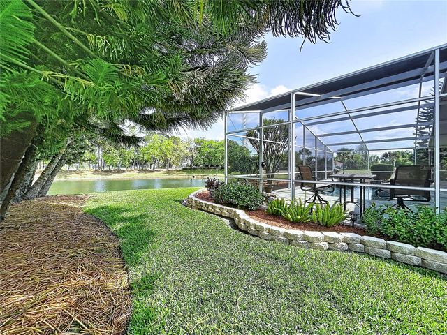 22707 LAURELDALE DRIVE, Lutz, FL 33549