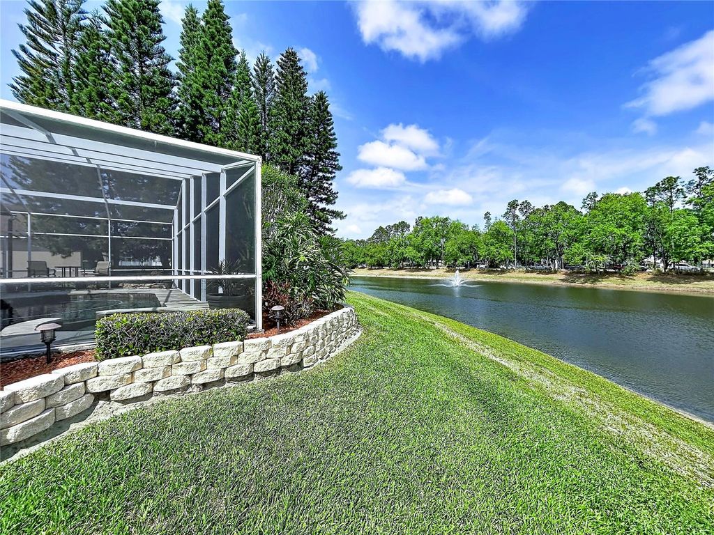 Image 45 of property listing at 22707 LAURELDALE DRIVE, Lutz, FL 33549