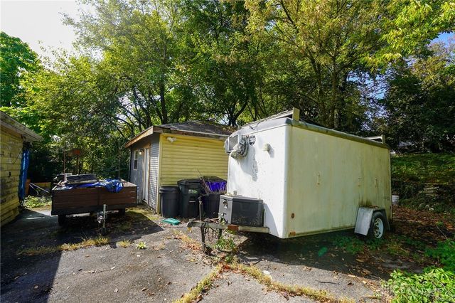 421 Cherry Drive, Dayton, OH 45405