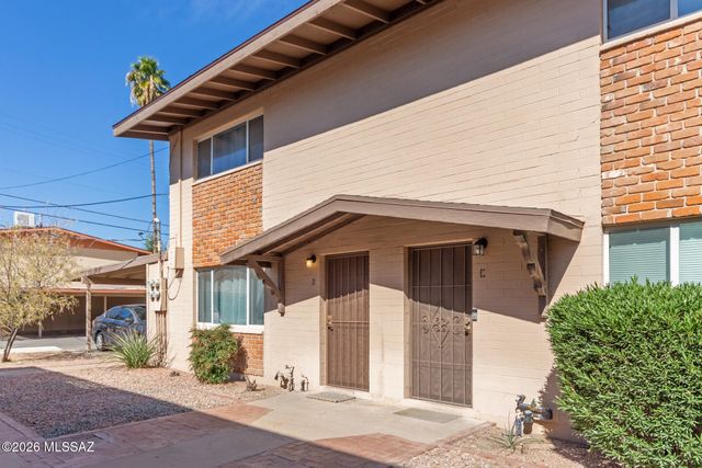 925 N Venice Ave Apt D, Tucson, AZ 85711