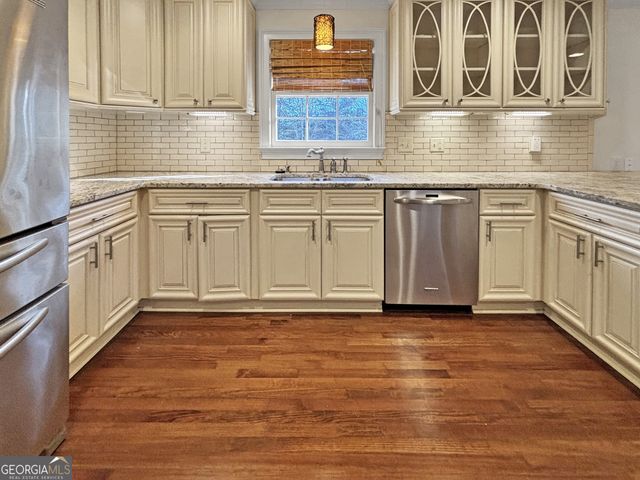 125 Mitchell Bluff, Athens, GA 30606