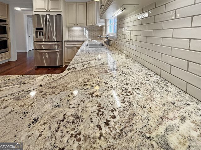 125 Mitchell Bluff, Athens, GA 30606