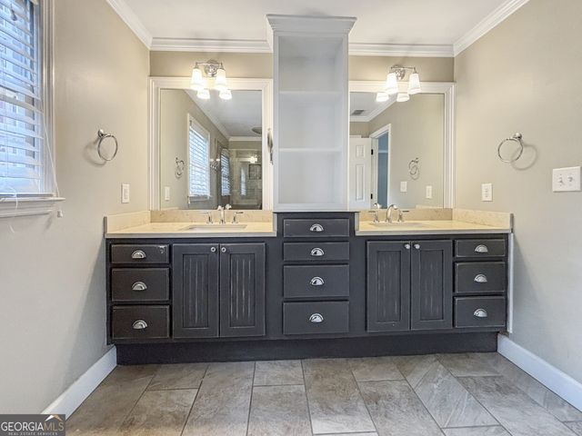 125 Mitchell Bluff, Athens, GA 30606