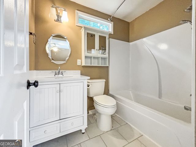 125 Mitchell Bluff, Athens, GA 30606