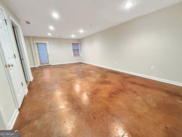 125 Mitchell Bluff, Athens, GA 30606