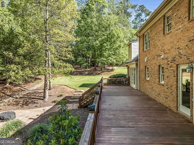 125 Mitchell Bluff, Athens, GA 30606