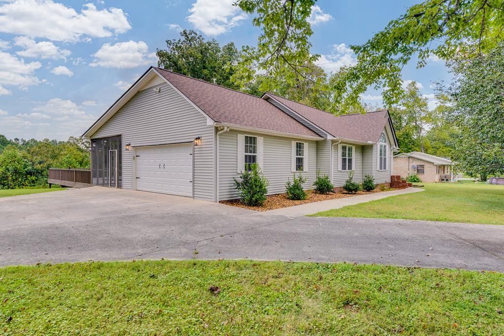 1000 Bethel Palk Rd, Bloomington Springs, TN 38545