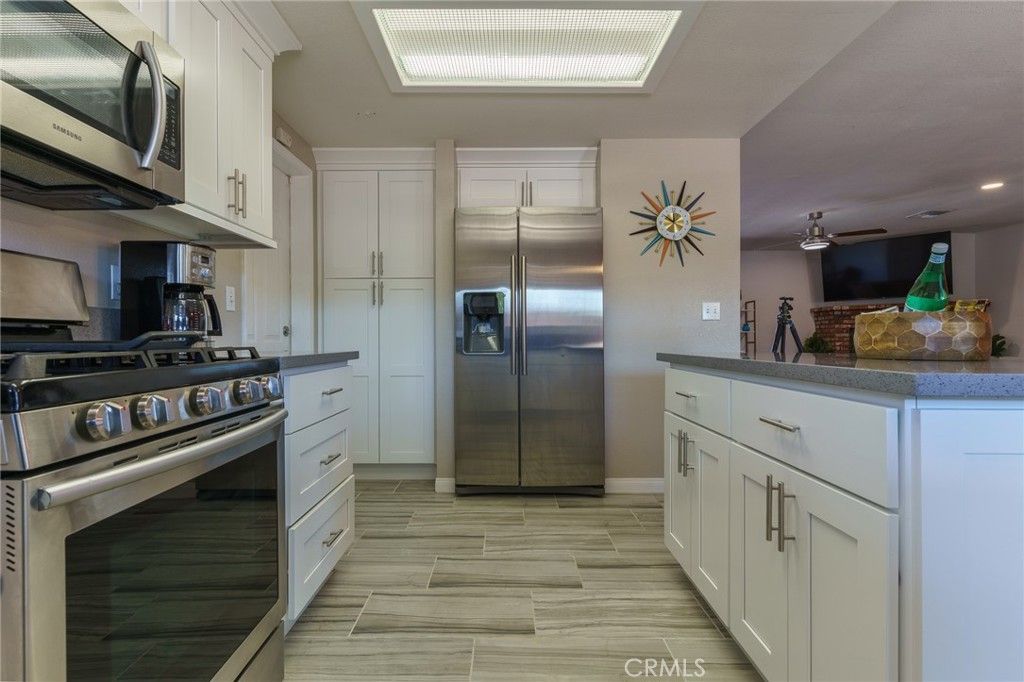 Image 15 of property listing at 58125 Bonanza, Yucca Valley, CA 92284