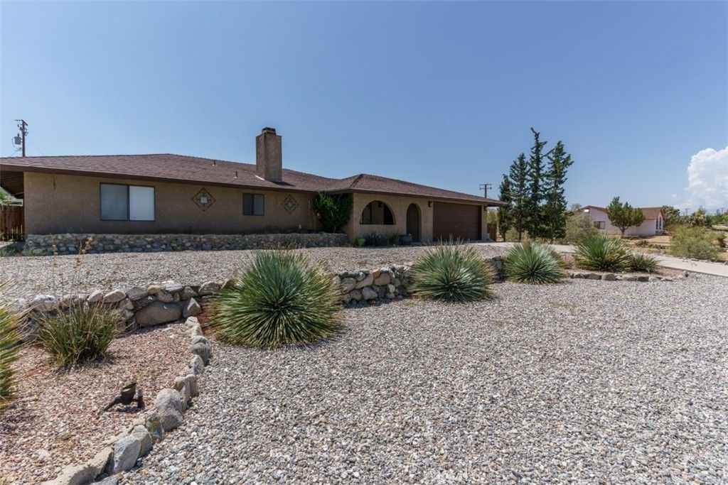 Image 2 of property listing at 58125 Bonanza, Yucca Valley, CA 92284