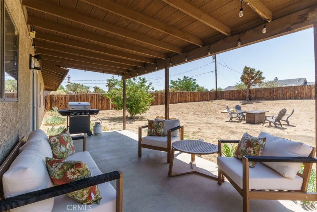 Image 30 of property listing at 58125 Bonanza, Yucca Valley, CA 92284