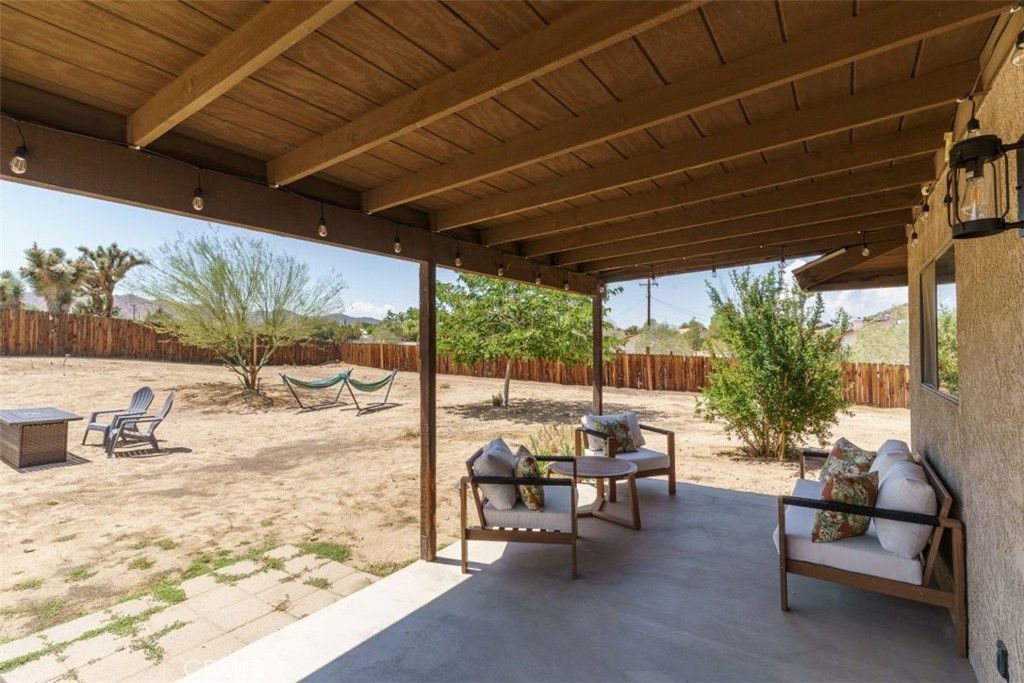 Image 31 of property listing at 58125 Bonanza, Yucca Valley, CA 92284