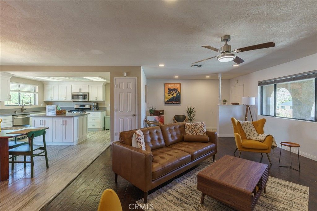 Image 8 of property listing at 58125 Bonanza, Yucca Valley, CA 92284