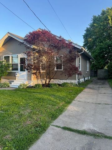 3022 22nd Avenue, Rock Island, IL 61201