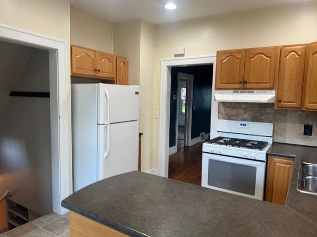 3022 22nd Avenue, Rock Island, IL 61201