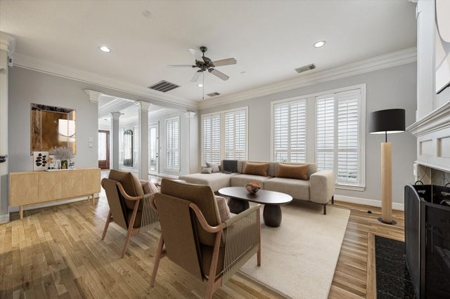 523 Archwood Trail, Houston, TX 77007