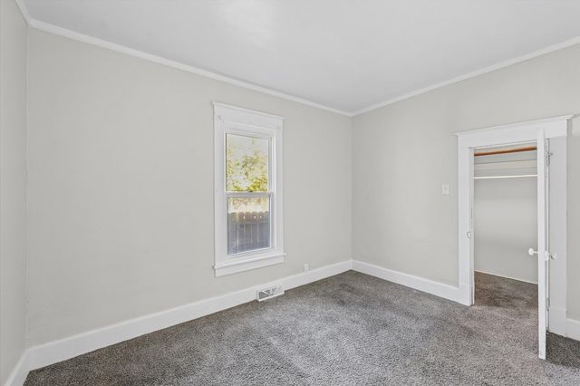 208 S Poplar Street, Urbana, IL 61802