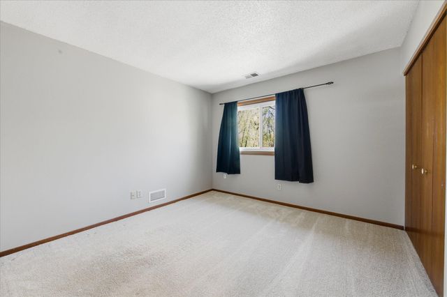 1260 Virginia Street, Saint Paul, MN 55117