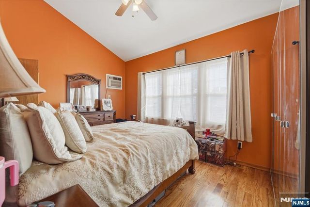 13 Butler Place, Kearny, NJ 07032