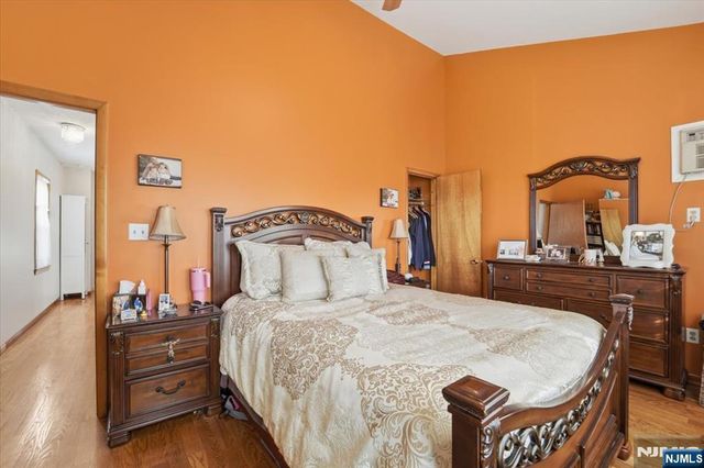 13 Butler Place, Kearny, NJ 07032