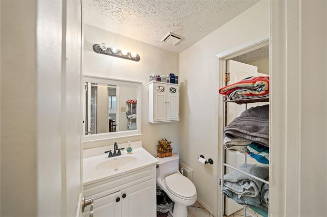 12114 Westwold Drive, Tomball, TX 77377