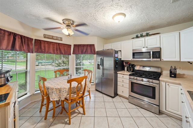 12114 Westwold Drive, Tomball, TX 77377