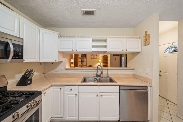 12114 Westwold Drive, Tomball, TX 77377