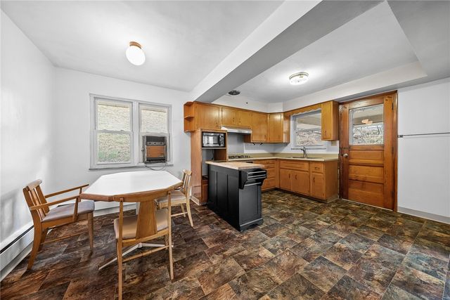 1353 Bower Hill Rd, Scott Twp, PA 15017
