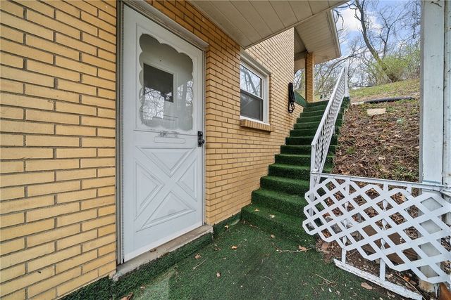 1353 Bower Hill Rd, Scott Twp, PA 15017