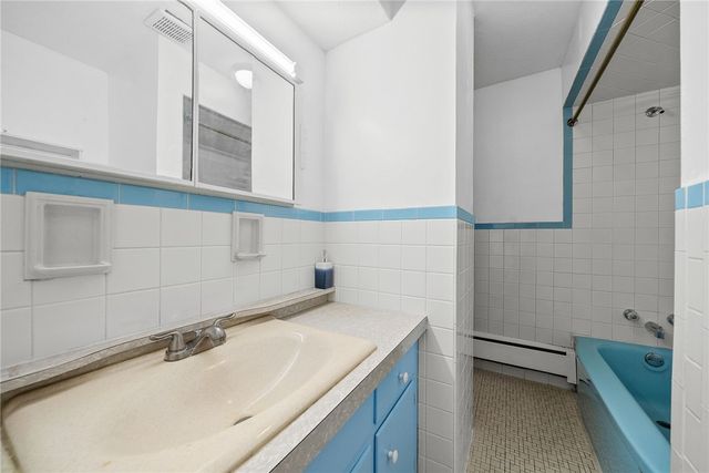 1353 Bower Hill Rd, Scott Twp, PA 15017