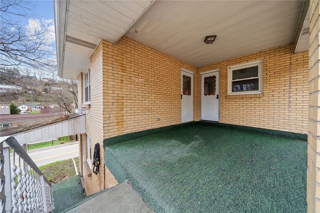 1353 Bower Hill Rd, Scott Twp, PA 15017