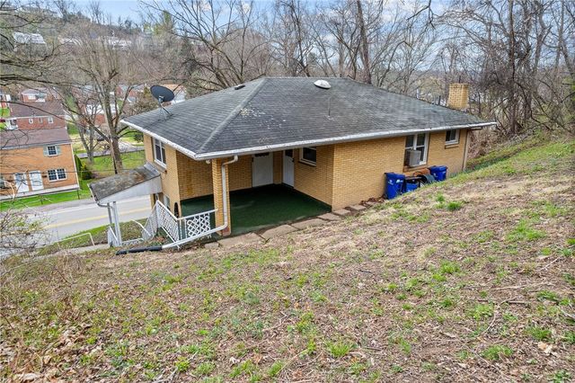 1353 Bower Hill Rd, Scott Twp, PA 15017