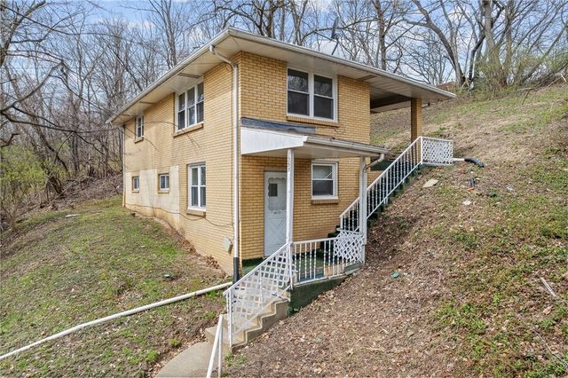 1353 Bower Hill Rd, Scott Twp, PA 15017