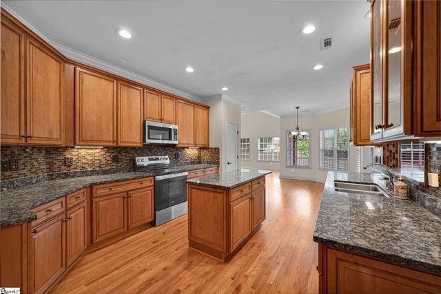115 Gladstone Way, Greer, SC 29650