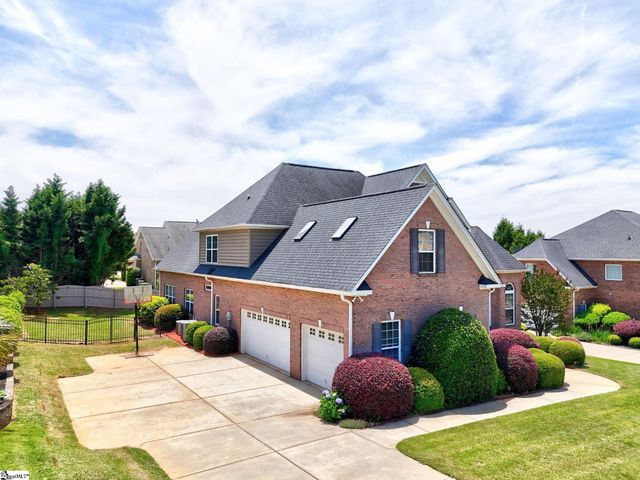 115 Gladstone Way, Greer, SC 29650