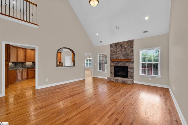 115 Gladstone Way, Greer, SC 29650