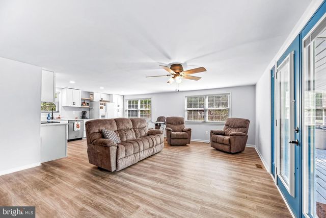 9235 PARDOE RD, Lusby, MD 20657