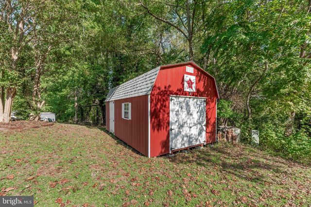 9235 PARDOE RD, Lusby, MD 20657
