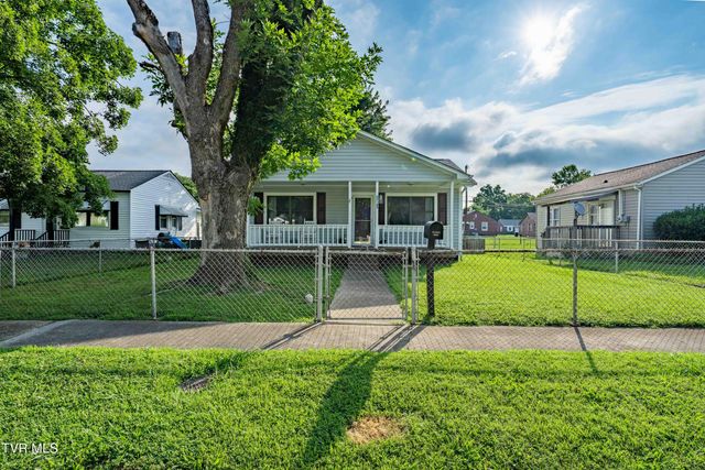 1524 Redwood Drive, Kingsport, TN 37664